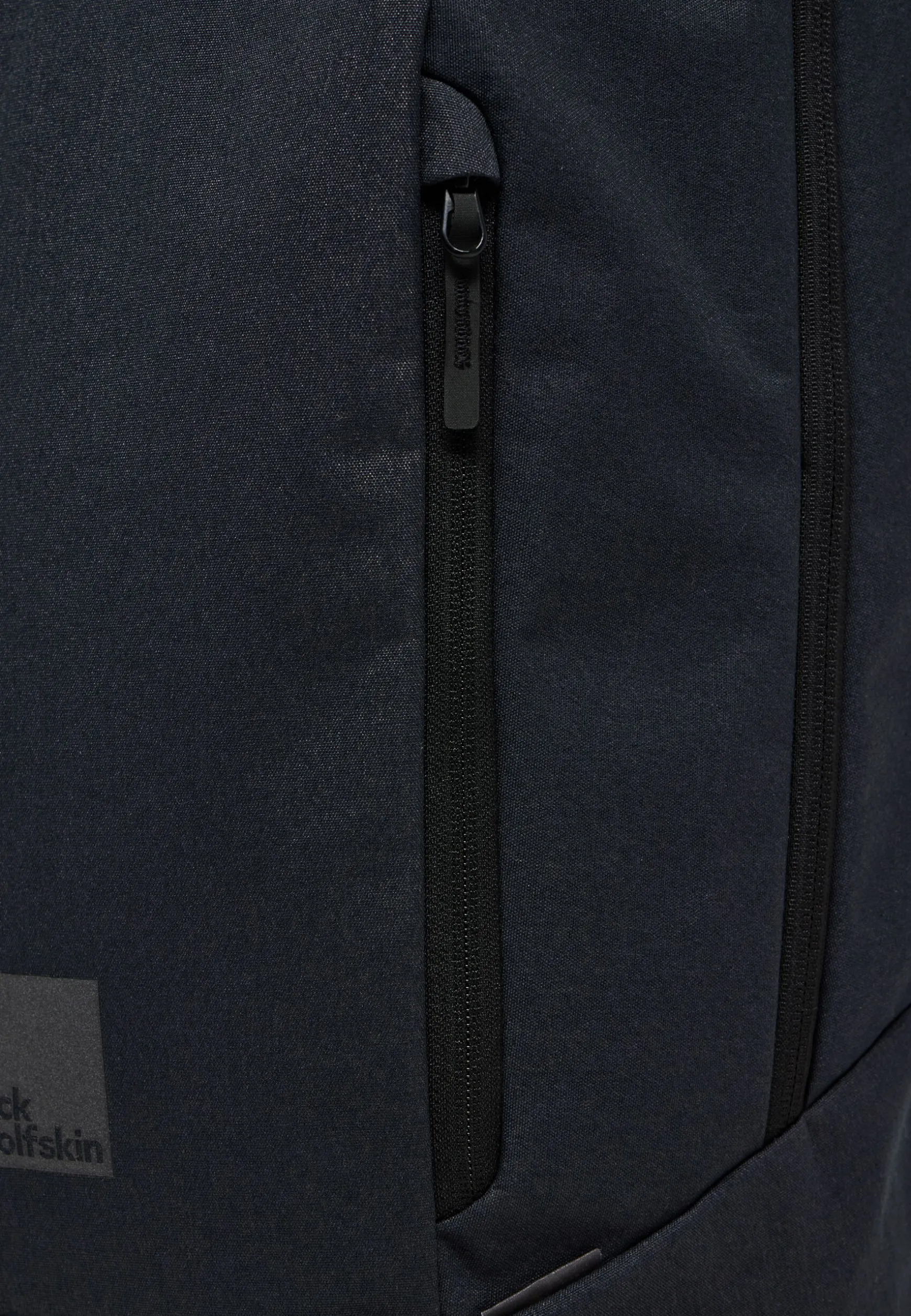 Mainkai Pack