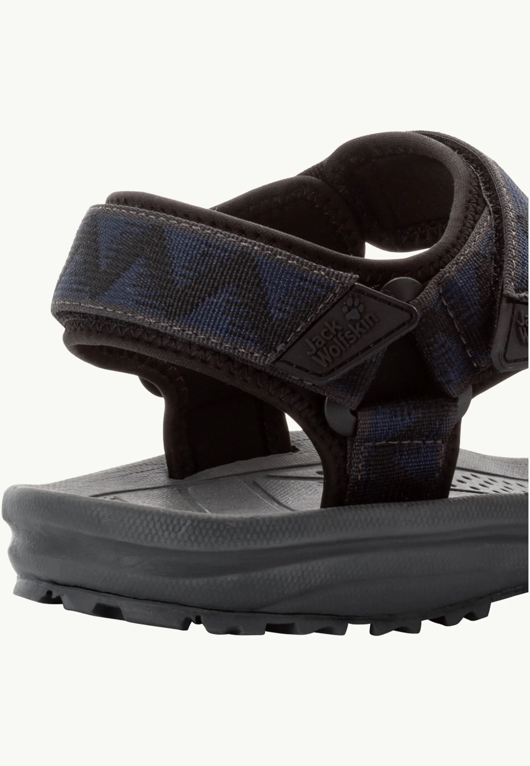 Wave Breaker M